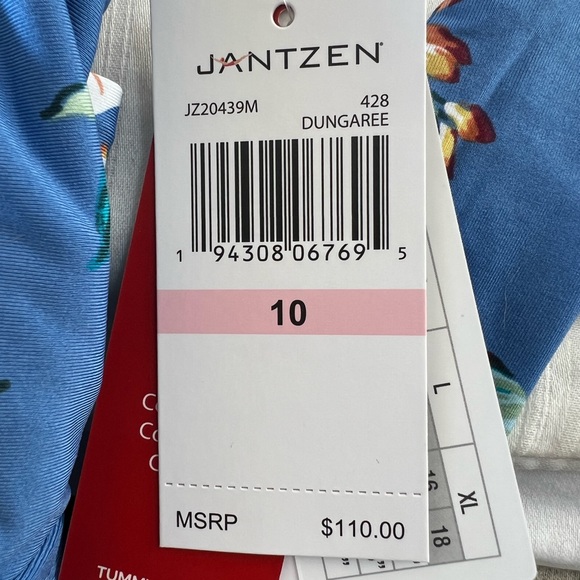 NEW GORGEOUS ONE-PIECE SWIMSUIT - Picture 9 of 11